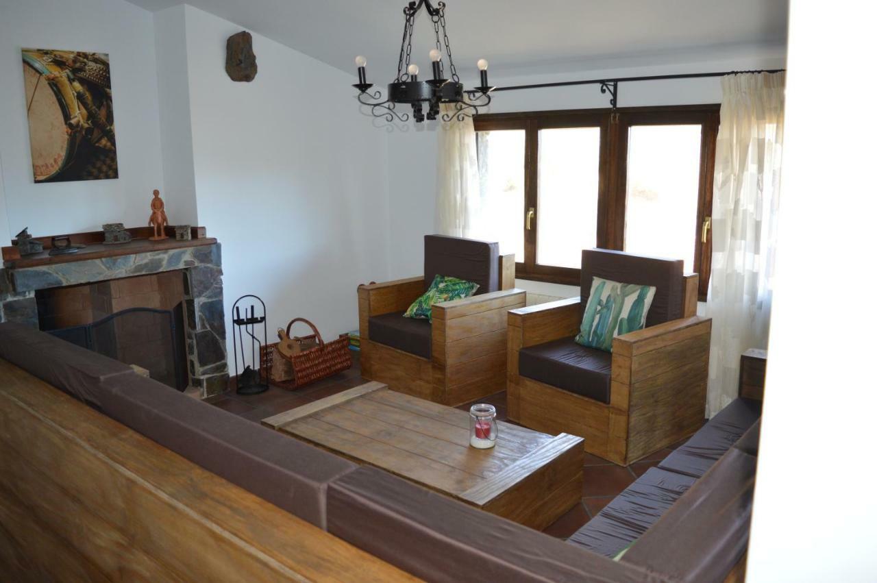 Las Estrébedes Casa Rural Affittacamere Caminomorisco Esterno foto